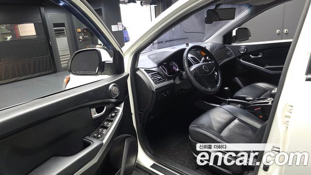 KG Mobility KORANDO 2015 — photo 13