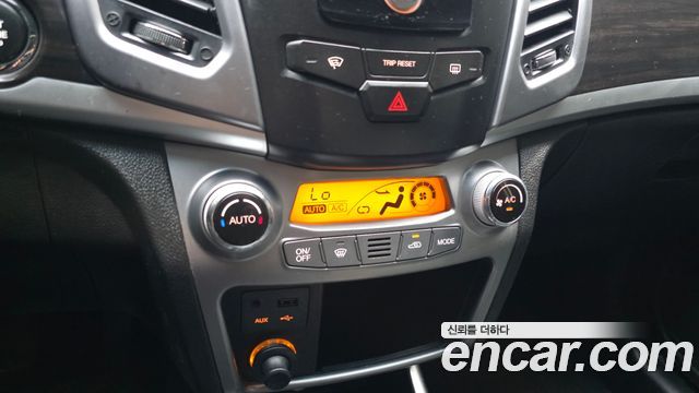 KG Mobility KORANDO 2015 — photo 25