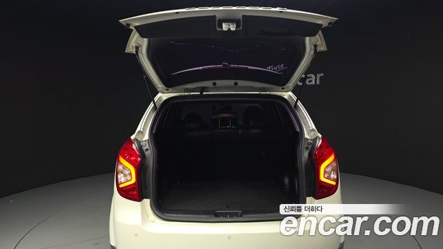 KG Mobility KORANDO 2015 — photo 31