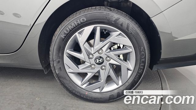 Hyundai AVANTE 2024 — photo 7