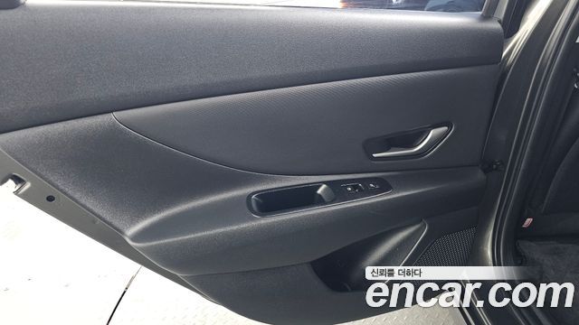 Hyundai AVANTE 2024 — photo 15