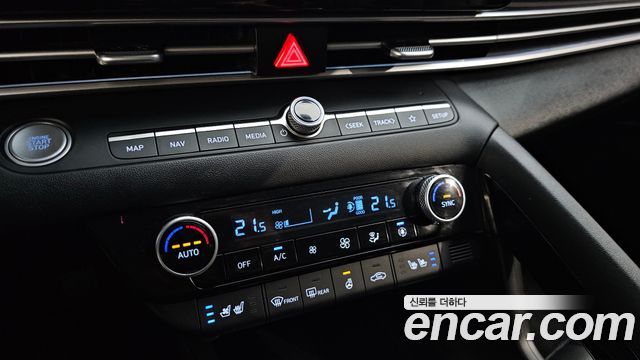 Hyundai AVANTE 2024 — photo 30