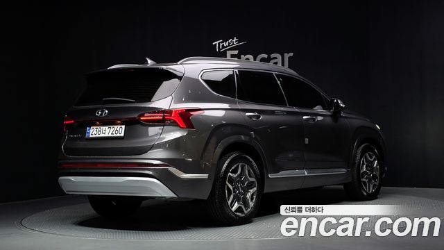 Hyundai Santafe 2022 — photo 2