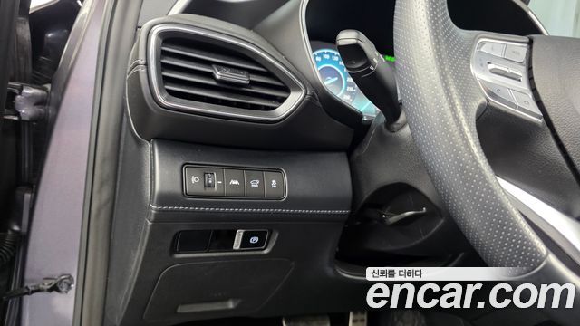 Hyundai Santafe 2022 — photo 22