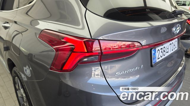 Hyundai Santafe 2022 — photo 9
