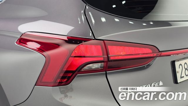 Hyundai Santafe 2022 — photo 9