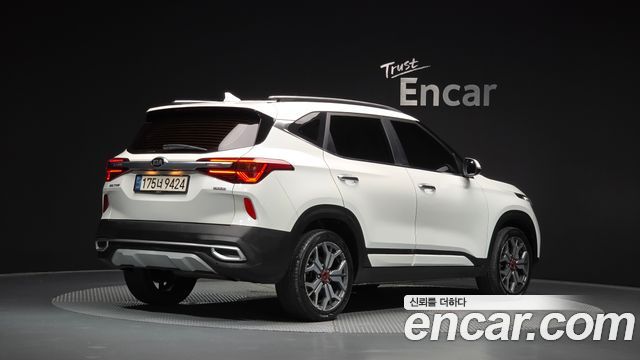 Kia Seltos 2022 — photo 2