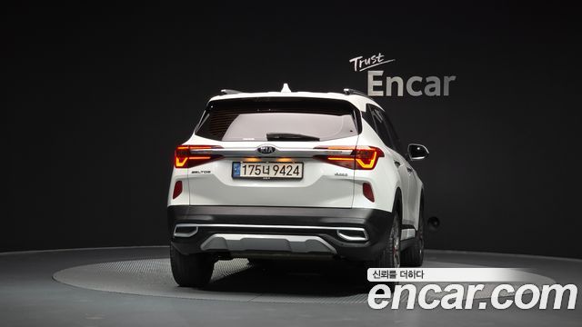 Kia Seltos 2022 — photo 4