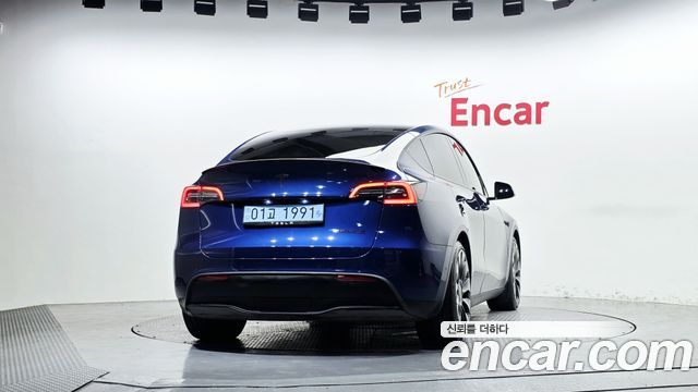 Tesla Model Y 2022 — photo 4