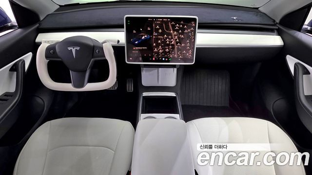 Tesla Model Y 2022 — photo 10