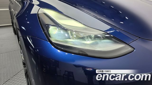 Tesla Model Y 2022 — photo 8