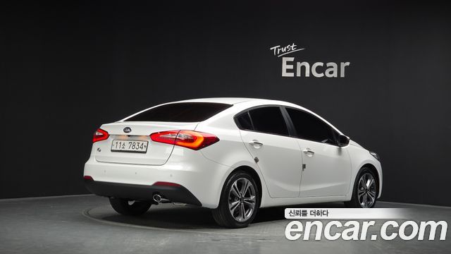 Kia K3 2015 — photo 2