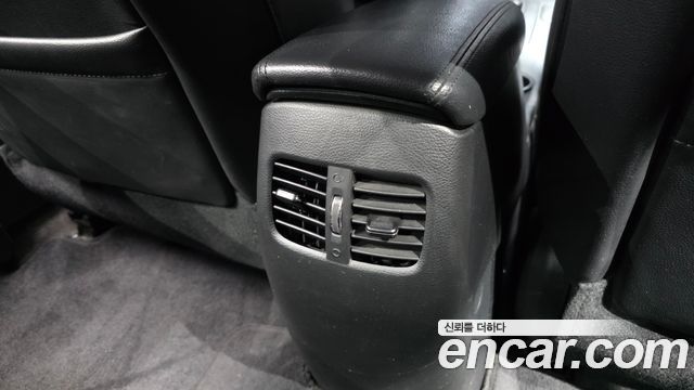 Kia K3 2015 — photo 31