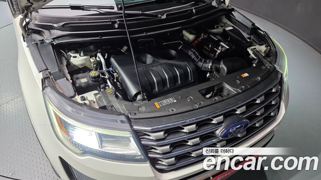 Ford Explorer 2016 — photo 6