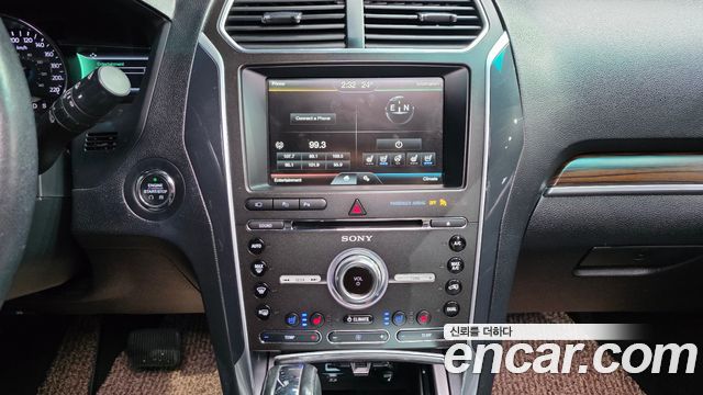 Ford Explorer 2016 — photo 14
