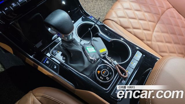 Kia Mohave 2024 — photo 9