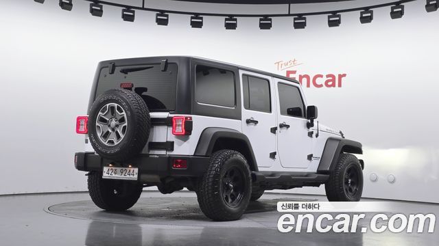 Jeep Wrangler 2012 — photo 2