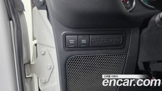Jeep Wrangler 2012 — photo 20