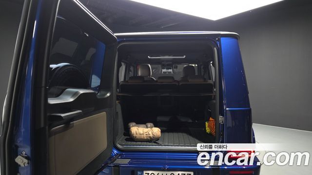 Mercedes-Benz G-Class 2025 — photo 20