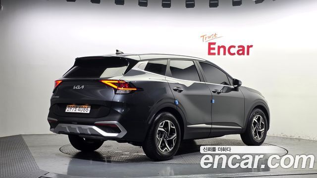 Kia Sportage 2024 — photo 2