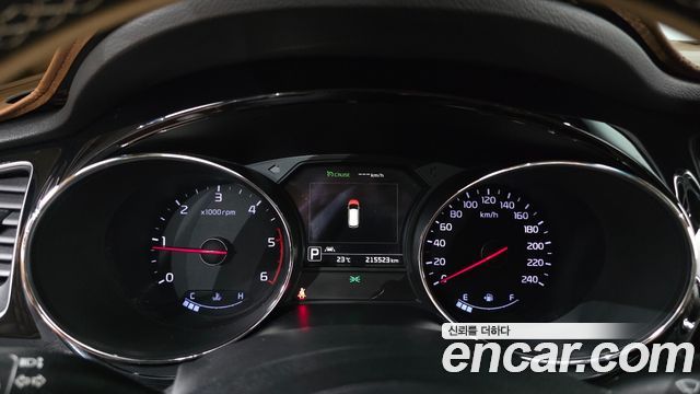 Kia Canival 2017 — photo 8