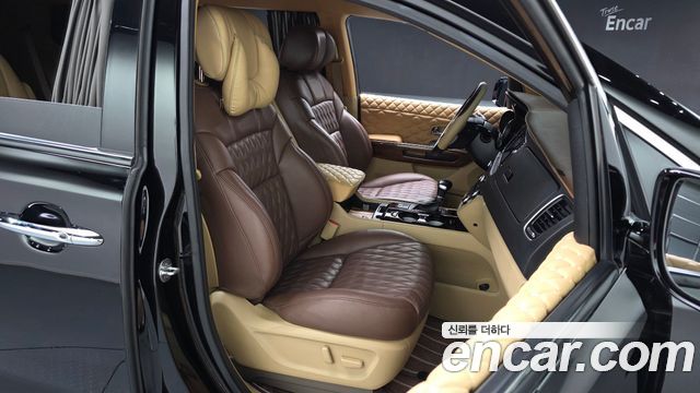 Kia Canival 2017 — photo 11