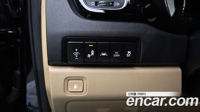 Kia Canival 2017 — photo 16