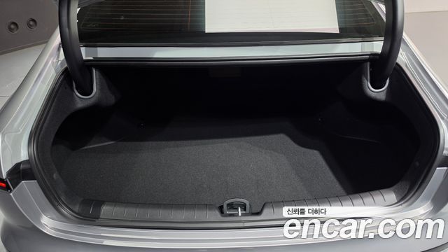 Hyundai Grandeur 2023 — photo 23