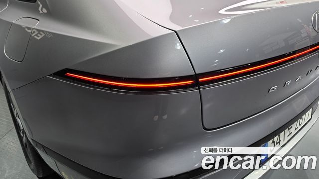 Hyundai Grandeur 2023 — photo 9
