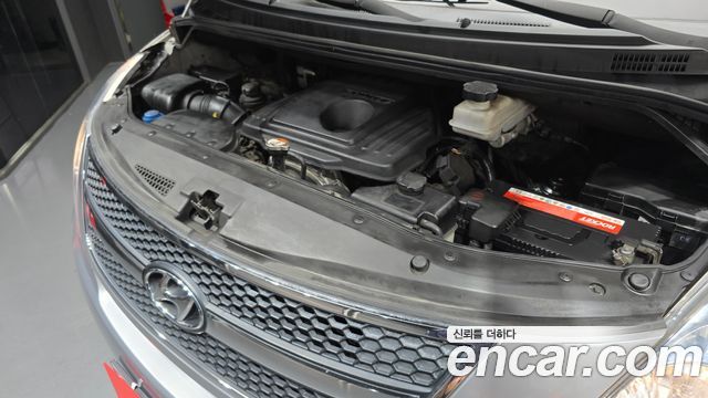 Hyundai Starex 2013 — photo 6