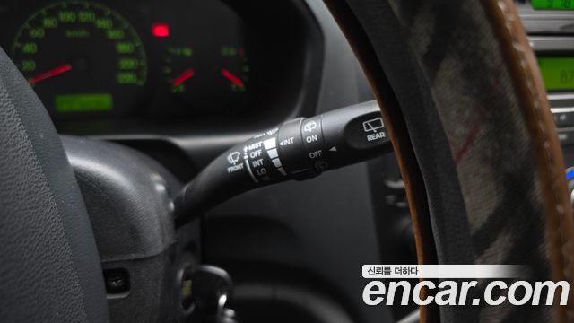 Hyundai Starex 2013 — photo 17
