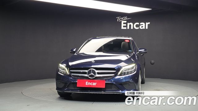 Mercedes-Benz C-Class 2019 — photo 3