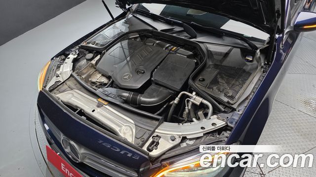 Mercedes-Benz C-Class 2019 — photo 6