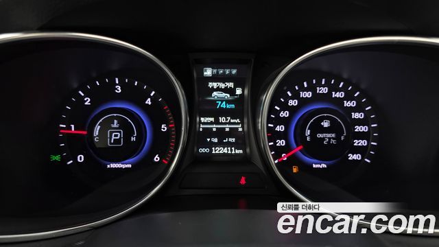 Hyundai Santafe 2015 — photo 11