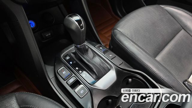 Hyundai Santafe 2015 — photo 12