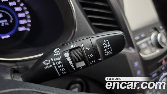 Hyundai Santafe 2015 — photo 26
