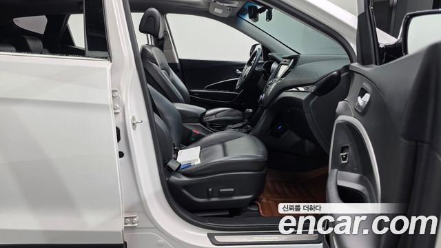 Hyundai Santafe 2015 — photo 16