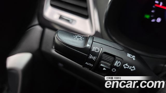 Hyundai Santafe 2015 — photo 28