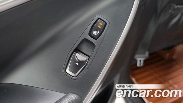 Hyundai Santafe 2015 — photo 31