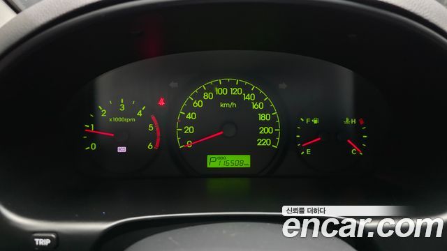 Hyundai Starex 2011 — photo 11