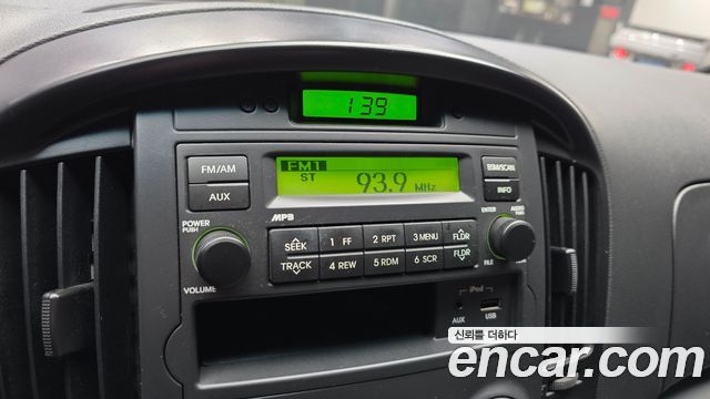 Hyundai Starex 2011 — photo 20