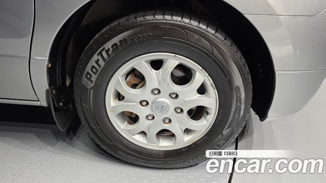 Hyundai Starex 2011 — photo 7