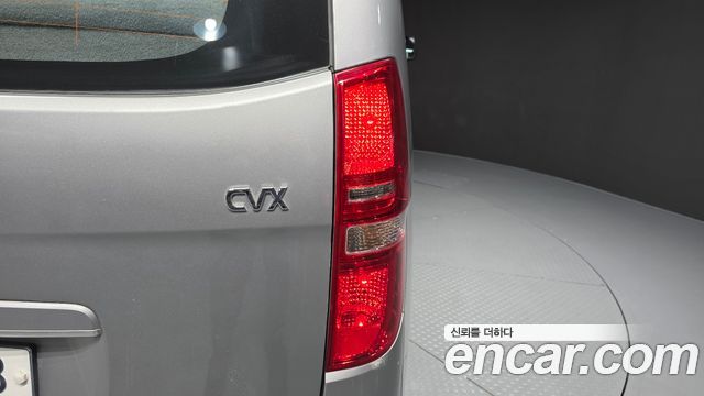 Hyundai Starex 2011 — photo 9