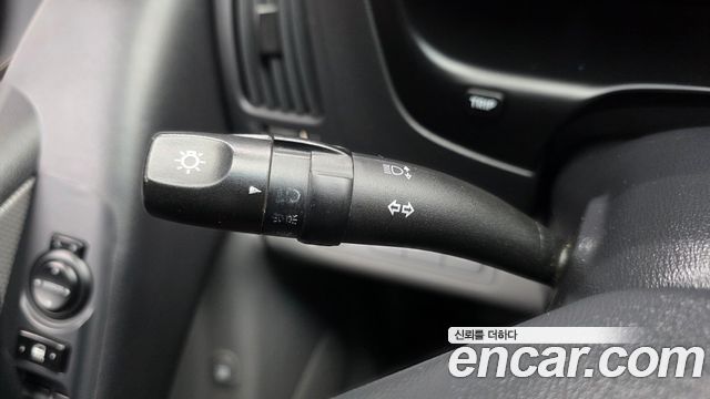 Hyundai Starex 2011 — photo 27