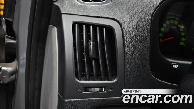 Hyundai Starex 2011 — photo 29