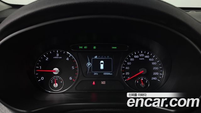 Kia Sorento 2016 — photo 11