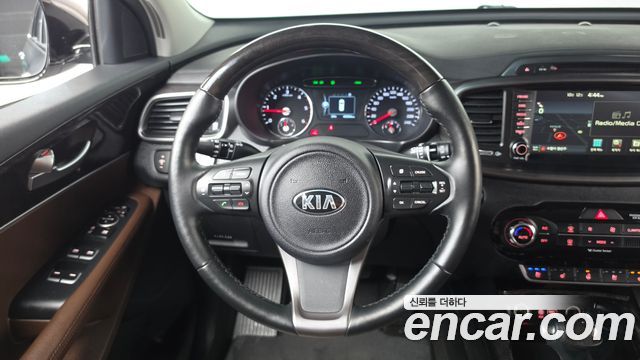 Kia Sorento 2016 — photo 19