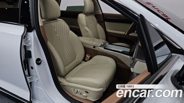 Hyundai Grandeur 2025 — photo 10