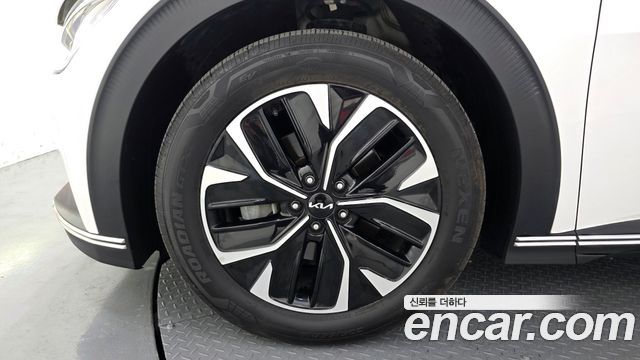 Kia EV6 2022 — photo 5