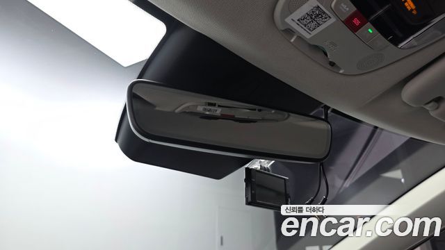 Kia EV6 2022 — photo 25